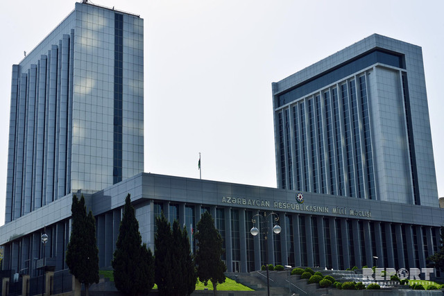 Deputatlar Özbəkistana gedirlər 