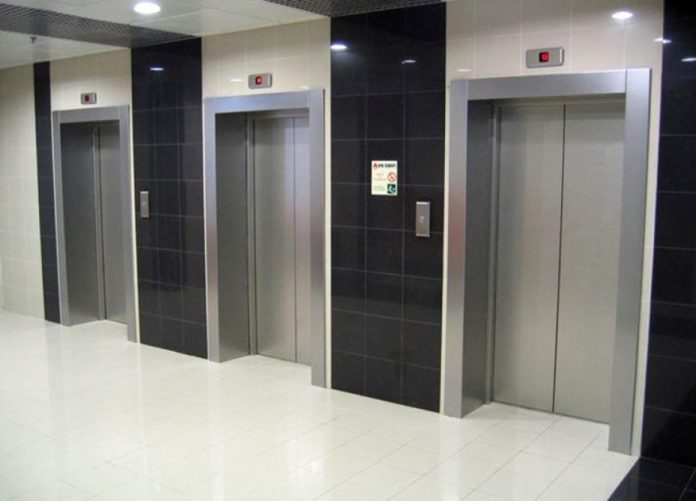 İlin sonuna kimi Bakıda 542 yeni lift quraşdırılacaq