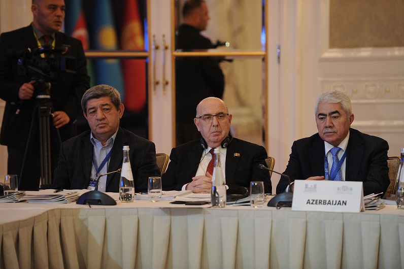 “Təbii ehtiyatların qeyri səmərəli istifadəsi insan sağlamlığına ciddi təsir edir”