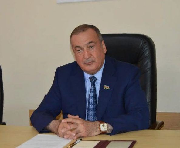 Eldar Quliyev yenidən Bakı kəndlərinin deputatlığa namizədi olmaq istəyir