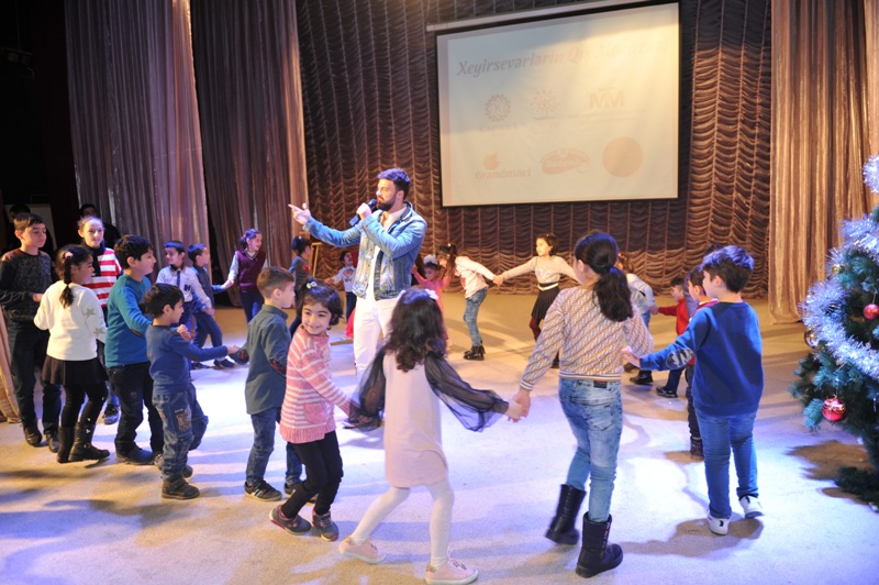 BMU tələbələri xeyriyyə konserti təşkil edib