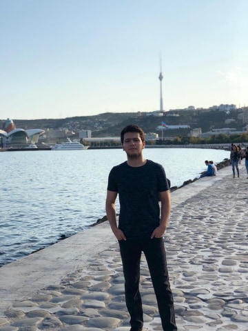 Tibb universitetinin tələbəsi: “Maraq sonra məqsədə çevrildi”