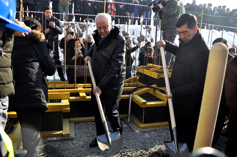 Azərbaycan Bişkek şəhərində məktəb inşa edəcək