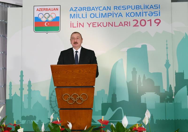 Prezident bu idmançılara fəxri adlar verdi, mənzil bağışladı - SİYAHI