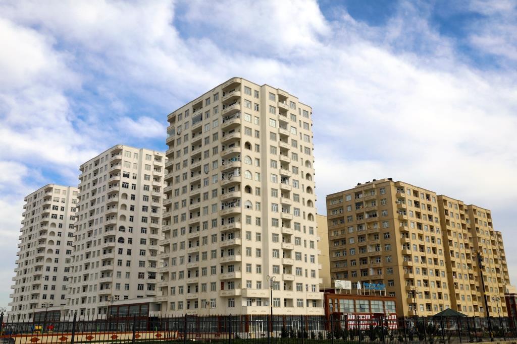 Daha 36 mənzil şəhid ailələri və müharibə əlillərinə təqdim edilib - FOTO