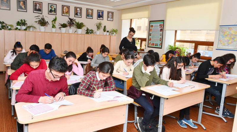 Fənn olimpiadalarında 30 mindən çox şagird iştirak edib