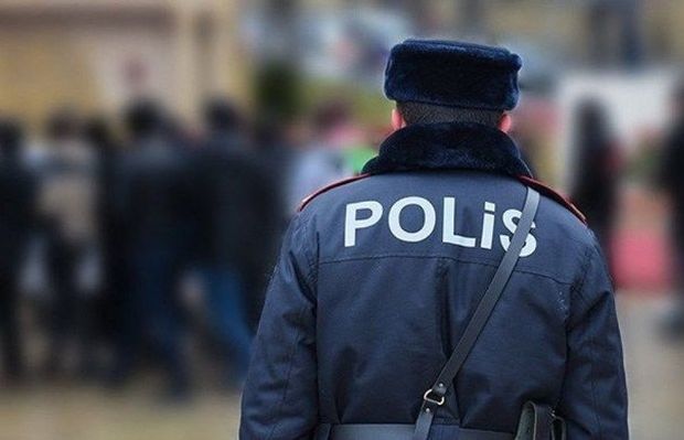 Azərbaycanda polis özünü yandırmağa cəhd etdi - DİN hərəkətə keçdi