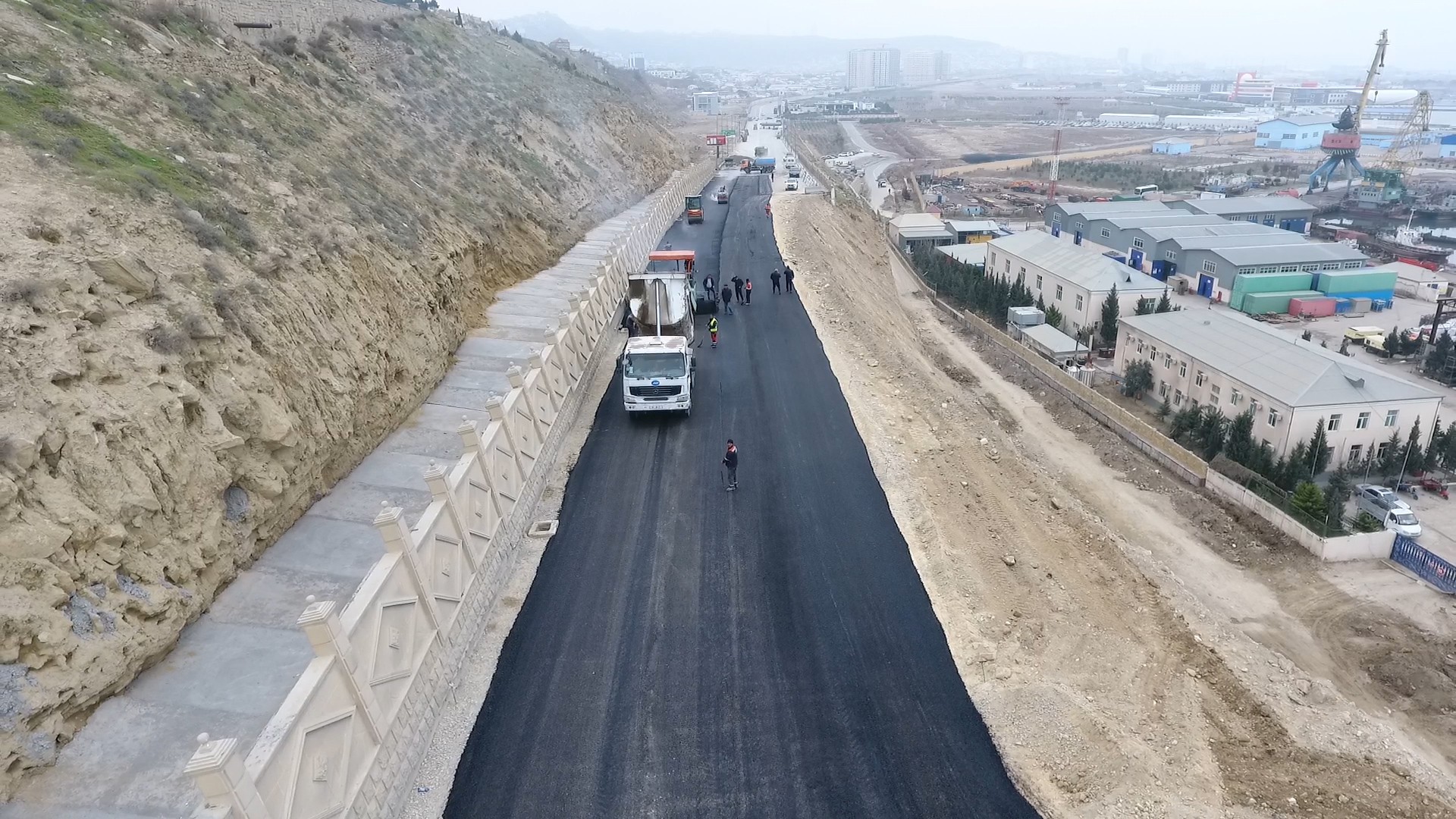 Bibiheybət yolu açılır - FOTO