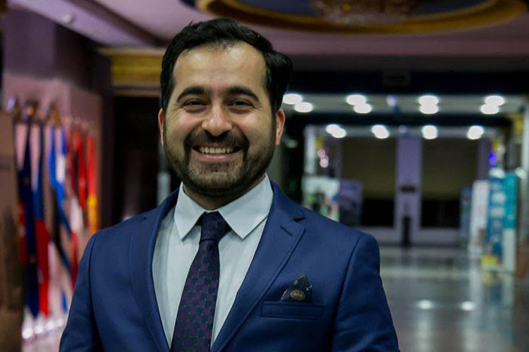 Bəxtiyar Hacıyev deputatlığa namizəd olur 
