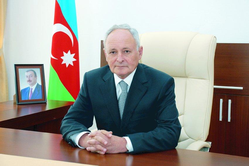 Oqtay Şirəliyev baş həkimləri Bakıya TOPLADI