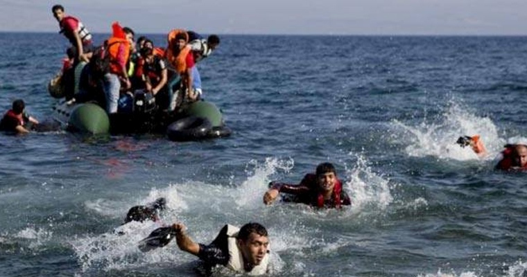 Türkiyə sahillərində 15 miqrant suya batdı