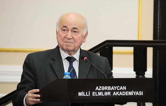 Tanınmış akademik vəfat edib