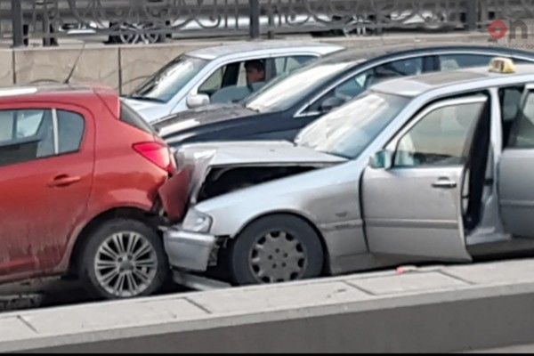 Bakıda 7 maşın toqquşdu