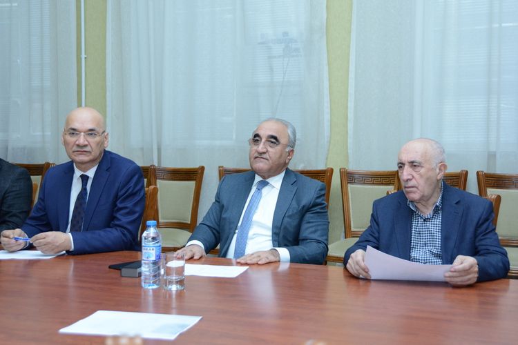 UNEC-də qış imtahan sessiyası ilə bağlı “Açıq qapı” günü keçirilib - FOTO