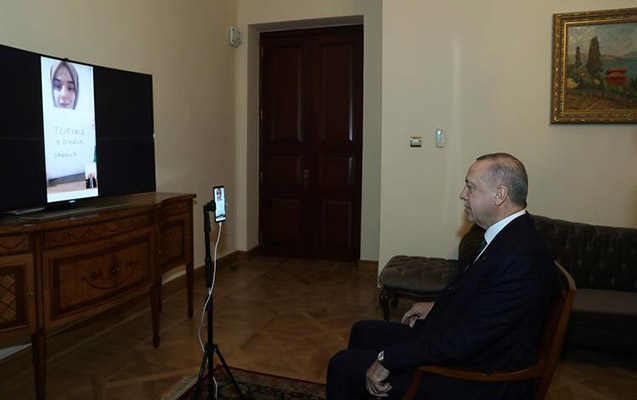 Ərdoğan Gülsümlə canlı yayımda danışdı - VİDEO