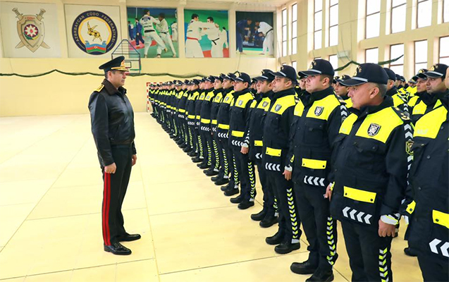 Vilayət Eyvazov yeni formalara baxış keçirdi
