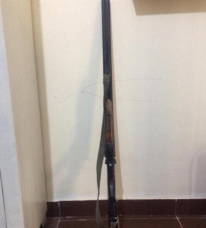 Ucar sakinindən sənədsiz ov tüfəngi götürülüb