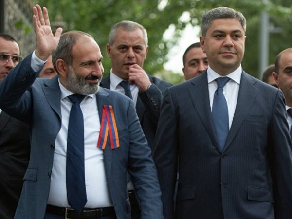 Ermənistan mətbuatı: Paşinyan Kremlin daha bir favoritini həbsə atmağı düşünür – İDDİA