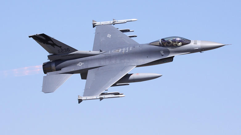 “F-16” qırıcı təyyarələri yenilənəcək