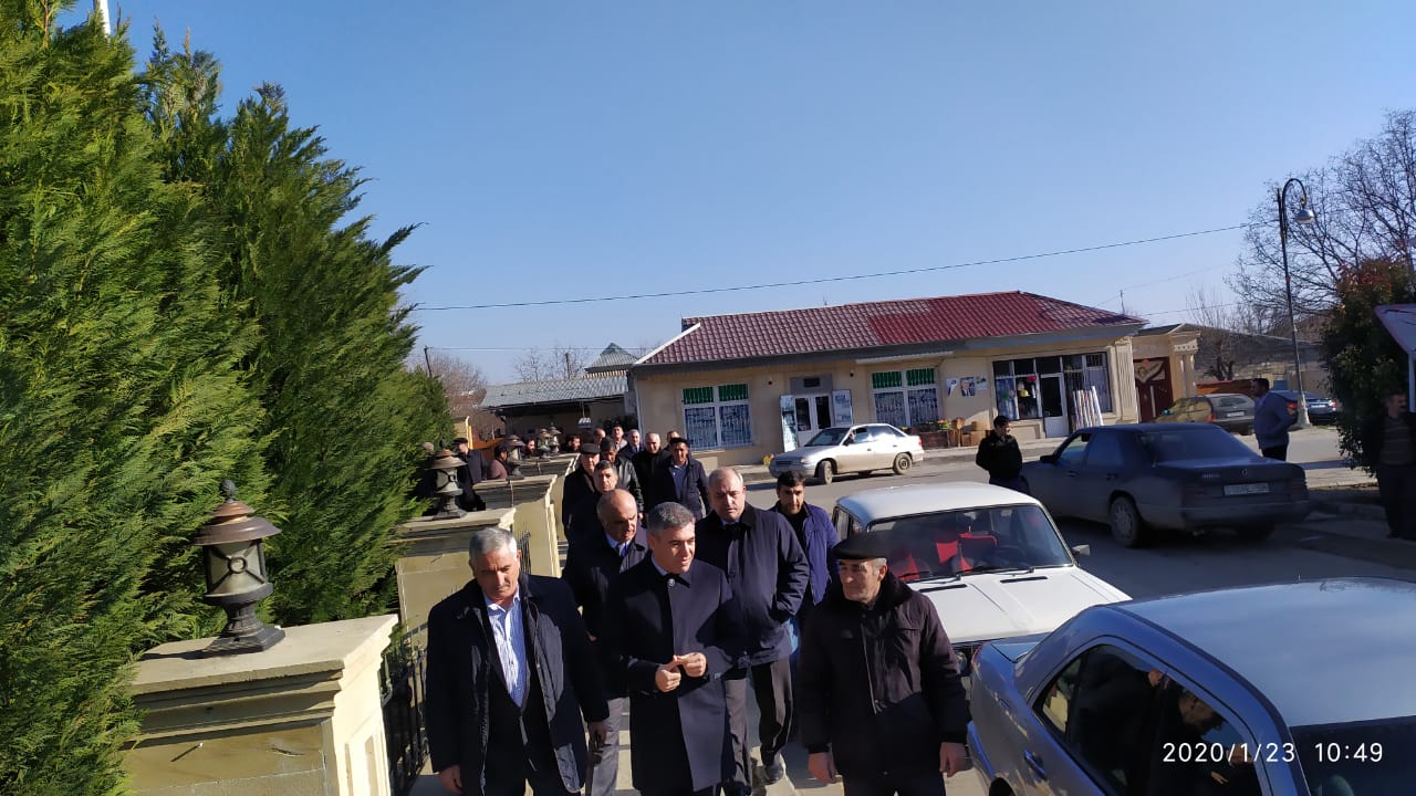 Horadiz şəhəri deputatlığa namizəd Vüqar Bayramovu möhtəşəm qarşıladı 