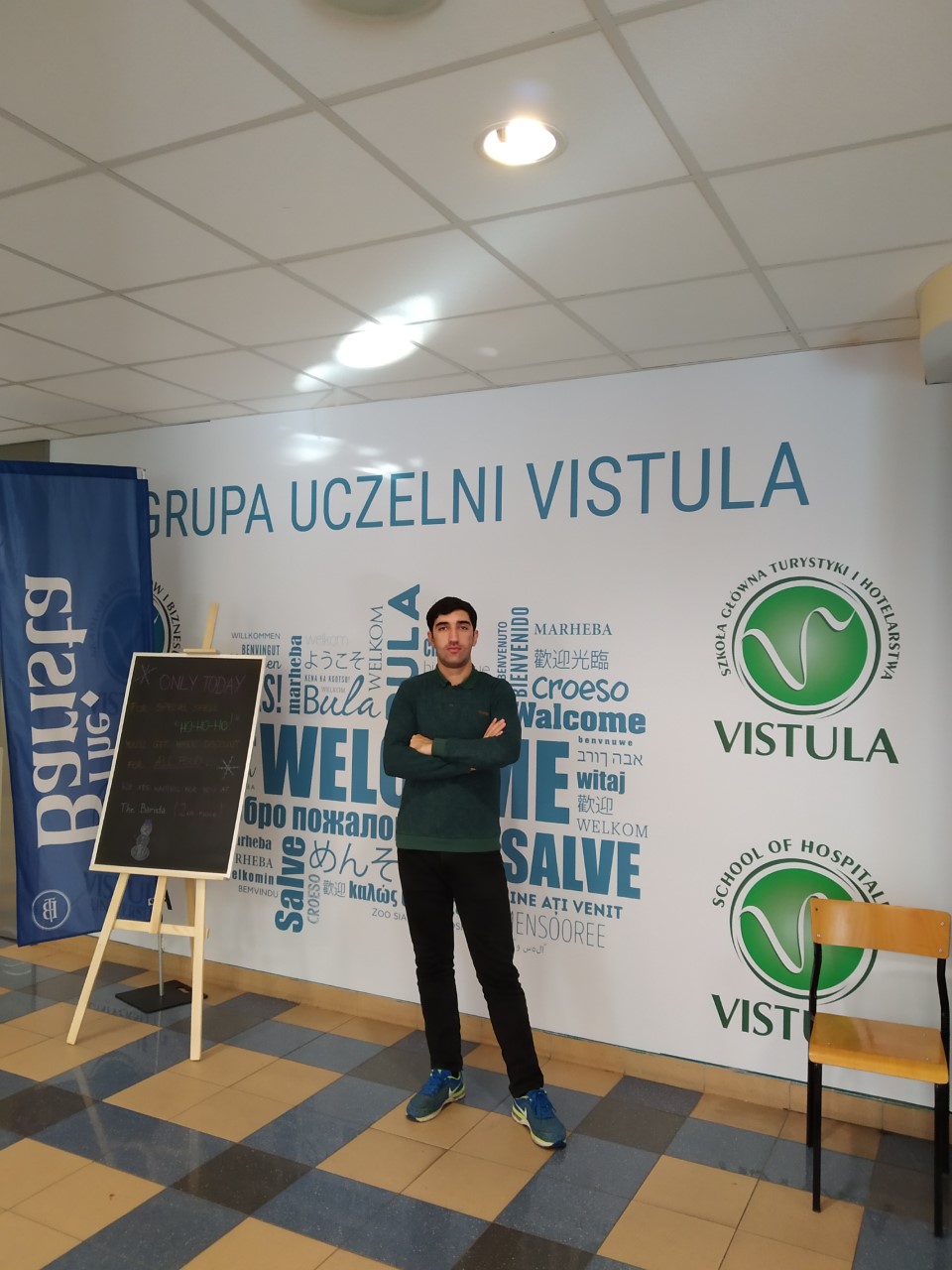 BMU məzunu nüfuzlu Vistula Universitetində!