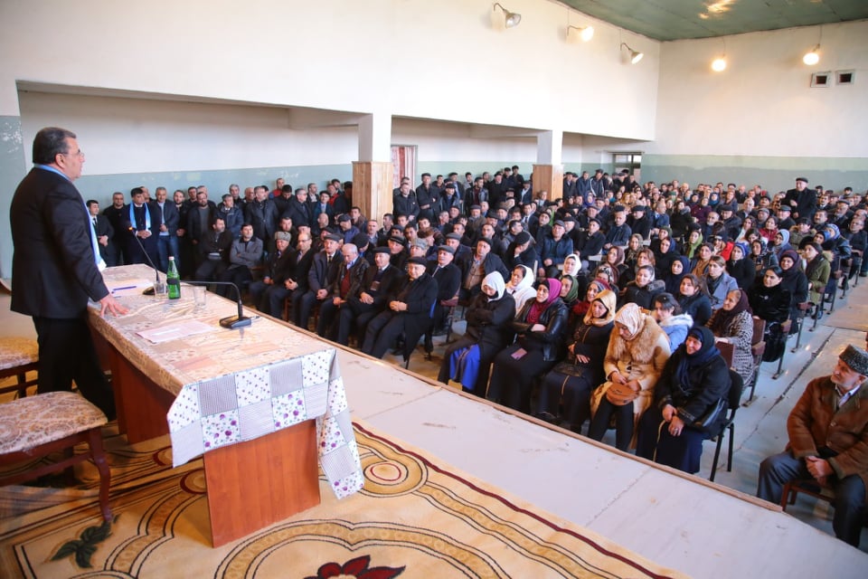 Cavanşir Paşazadə 6 kəndin sakinləri ilə görüşdü - FOTO