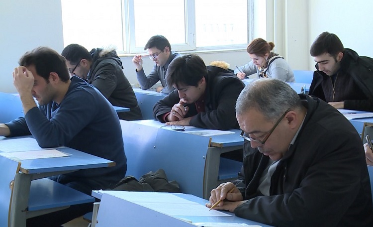 Vəkil olmaq istəyənlər üçün test imtahanı keçiriləcək