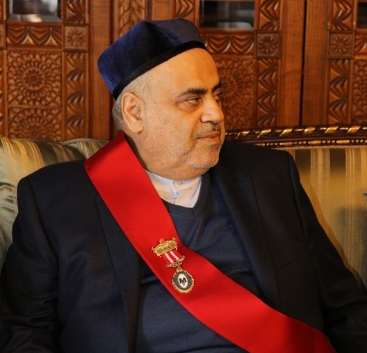 Allahşükür Paşazadəyə “Şərəf ödülü” verildi