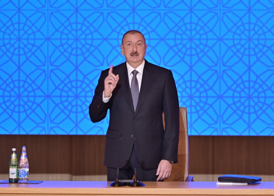 Prezident məmurları bir araya topladı - Bu icra başçıları hesabat verdilər - YENİLƏNİB