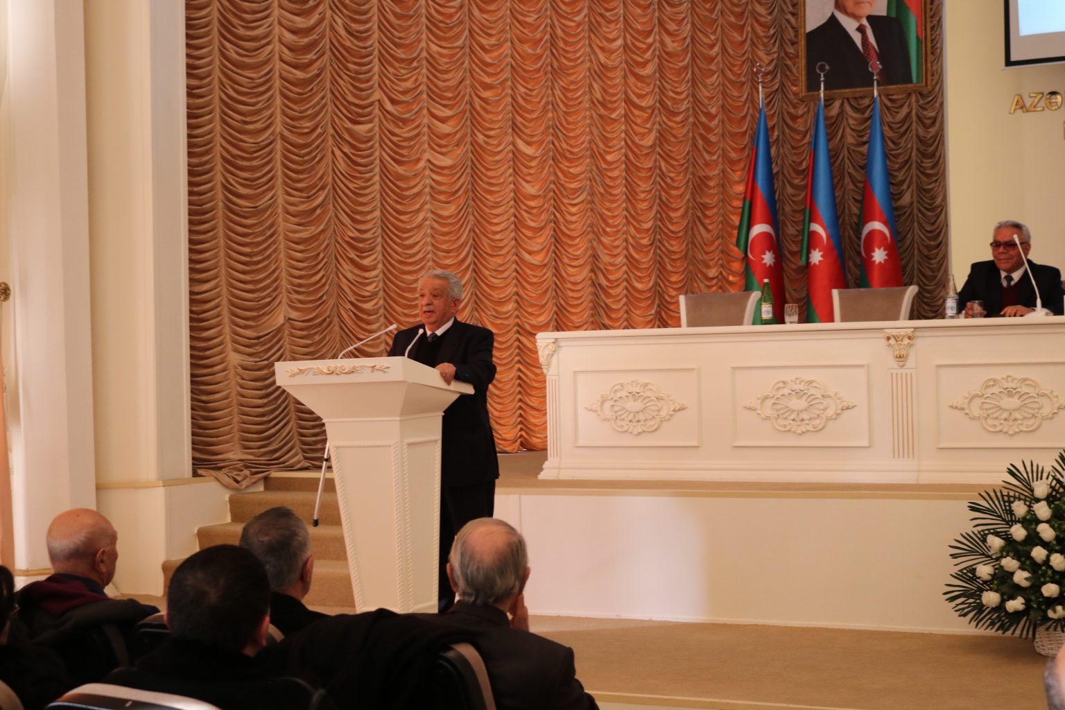 “Ziyad Səmədzadə nəinki Çinəcən getdi, həm də…” - Sadiq Murtuzayev seçicilərə səsləndi