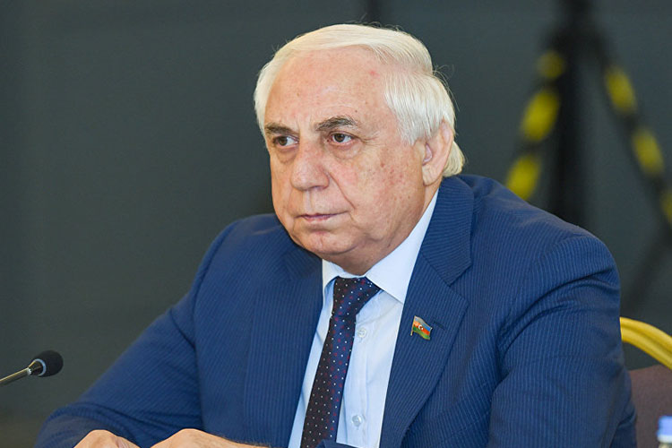 Hadı Rəcəblidən növbəti iftiralara cavab