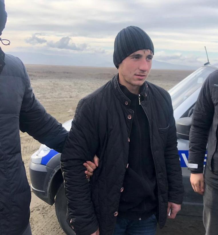 Xızı sakinindən silah və heroin tapıldı