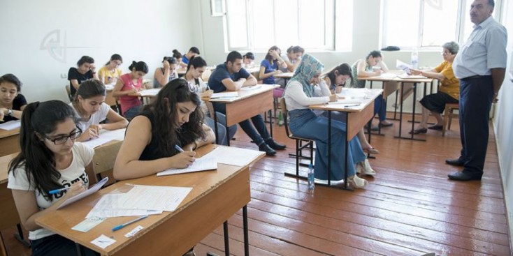 Magistraturaya ərizə qəbulu davam edir