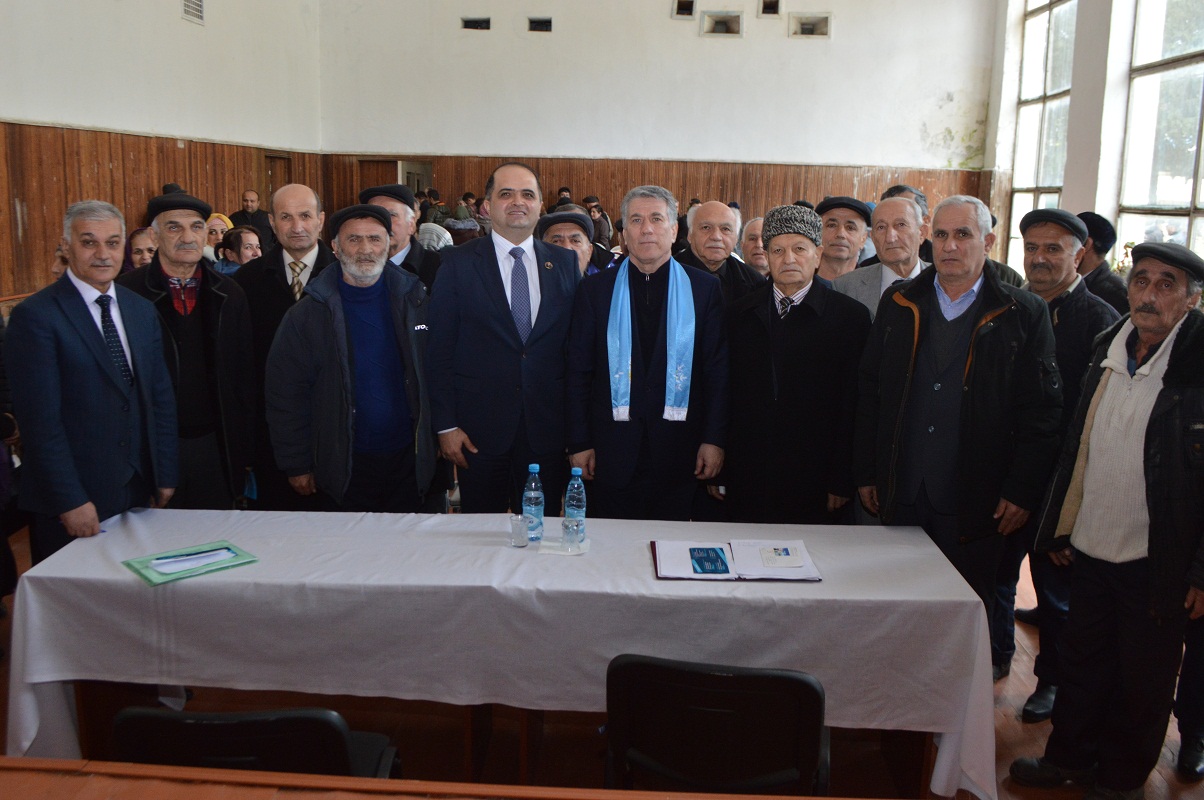 Ziyafət Əsgərovun seçicilərlə görüşləri davam edir - FOTO