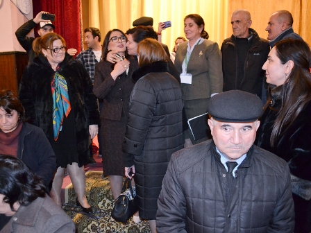 Jalə Əliyeva son izdihamlı tədbirini Nurəngiz Günün -“Mən gülürəm”i ilə yekunlaşdırdı – FOTOLAR