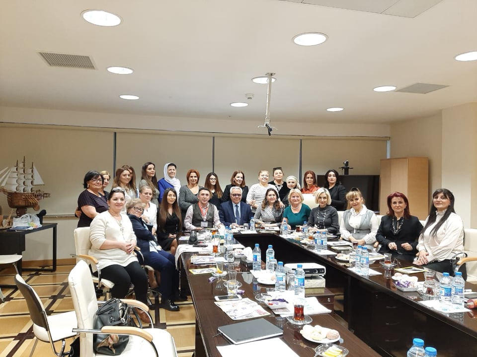 Ziyad Səmədzadə sahibkar xanımlarla bir araya gəlidi – FOTOLAR