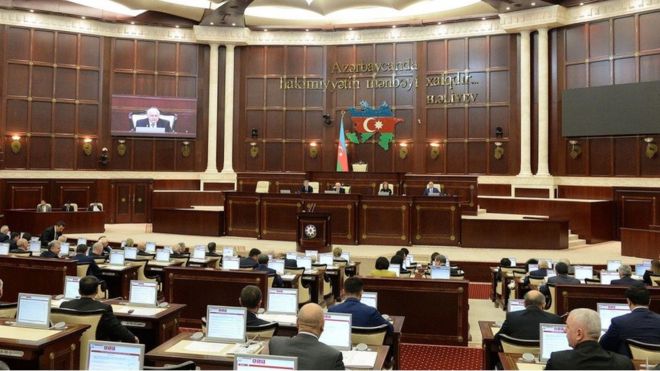 Azərbaycanda deputatlar bu qədər maaş alacaq