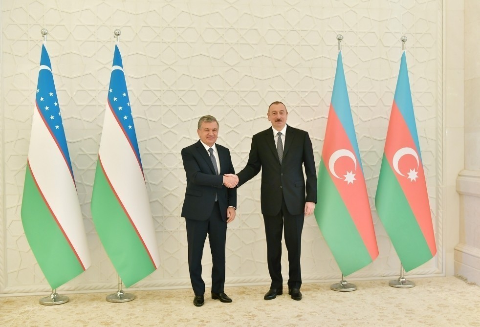 Özbəkistan Prezidenti İlham Əliyevi təbrik edib