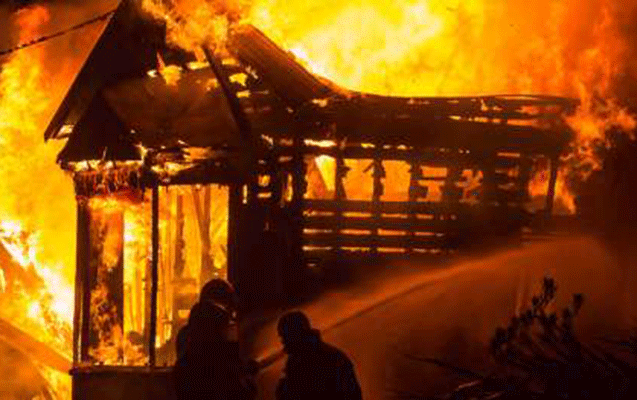 Qusarda ferma yandı