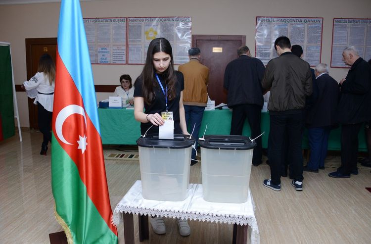 MSK hesabat verməyən dairələrin adlarını AÇIQLADI