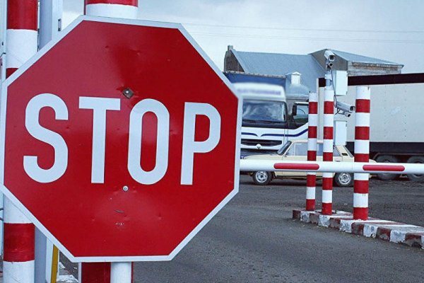 38 əcnəbi saxta pasportla Azərbaycandan Avropaya keçmək istədi