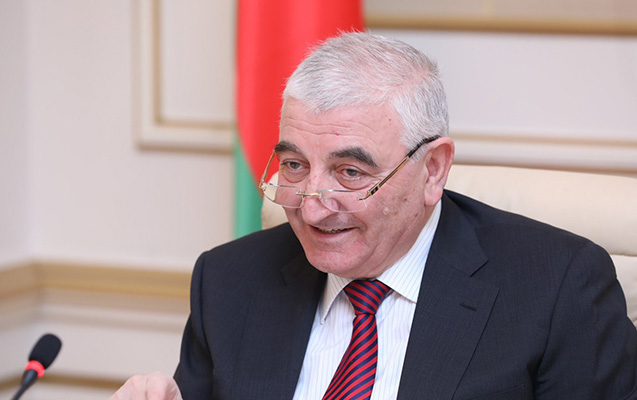 Məzahir Pənahov: “Aksiyaya baxdım, sevindim, ləzzət aldım”