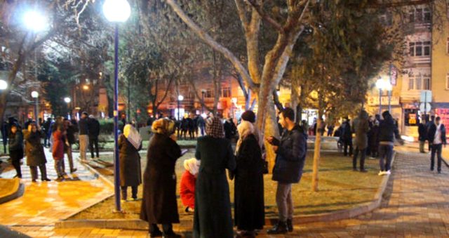 Türkiyədə yenidən zəlzələ oldu