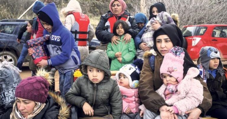 76 mindən çox qaçqın Türkiyədən Avropaya keçdi
