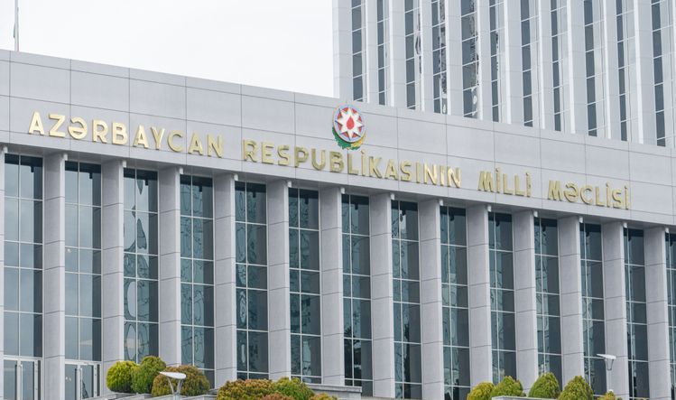 Milli Məclisin ilk iclası bu tarixdə KEÇİRİLƏCƏK
