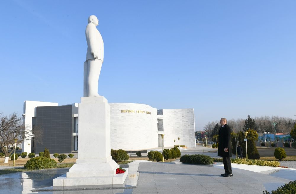 İlham Əliyev Ağstafaya getdi - FOTO