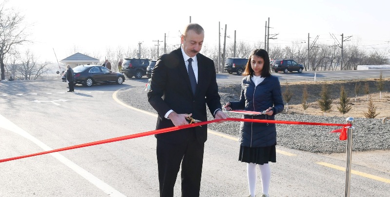 Tovuzda avtomobil yolu yenidən qurulub