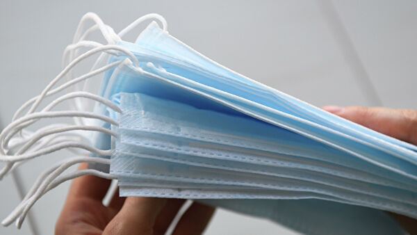 Metroda sərnişinlərə maska satan şəxs saxlanıldı