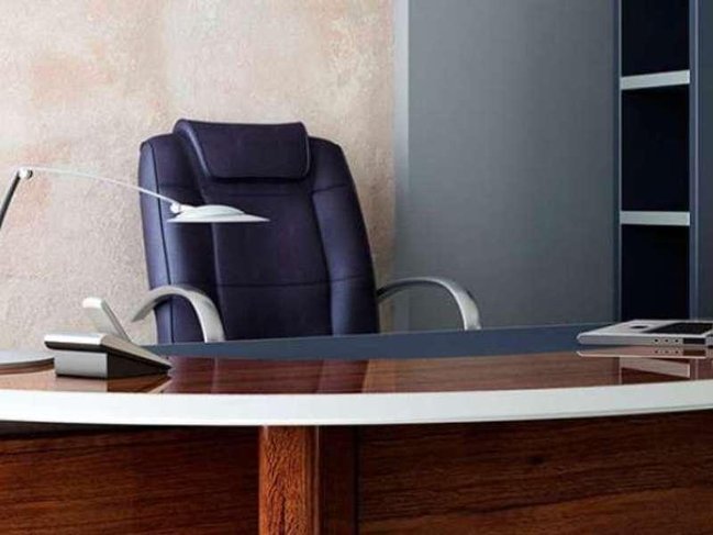 Azərbaycanda daha bir məmur təqaüdə göndərildi