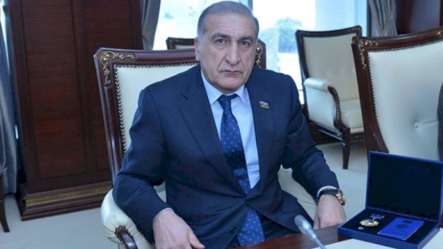 İqbal Məmmədov uçqun olan kəndə getdi - FOTOLAR